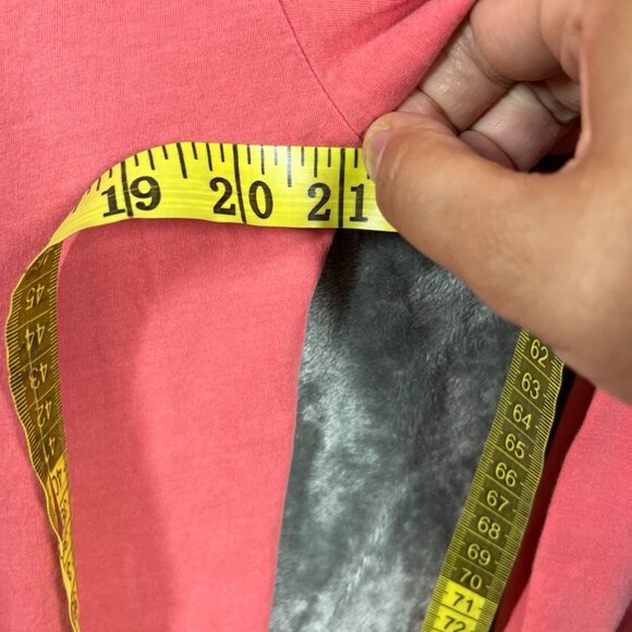 COS Long Sleeve Crew Neck Shirt Bright Pink Unisex Small Relaxed Pocket Cotton - Picture 5 of 6